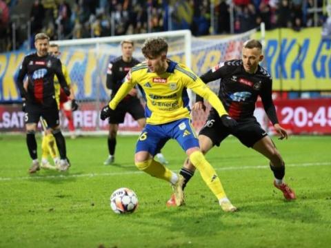 Ratajczyk odchodzi z Arki