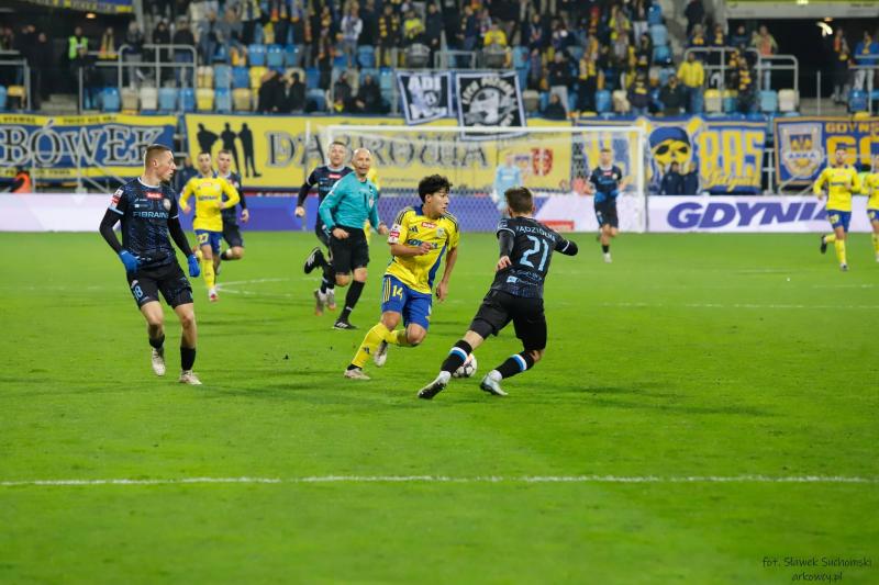 17a88cfc_vitalucci-stal.jpg