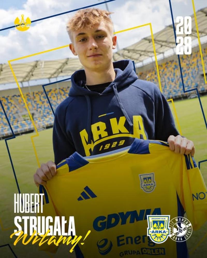 Hubert Strugała z profesjonalnym kontraktem