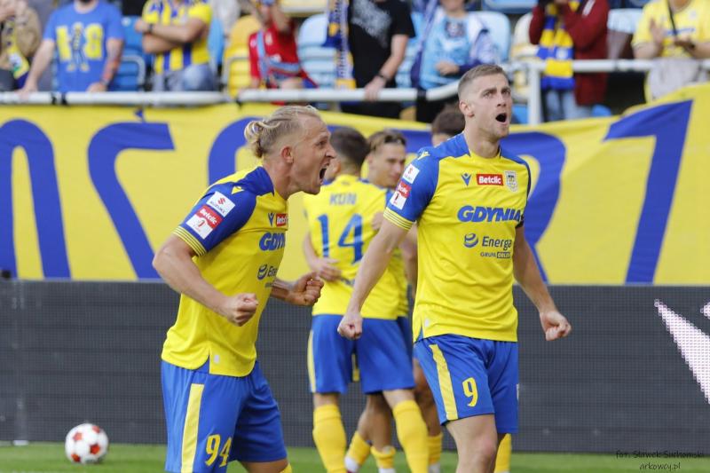 a8d4b29c_warta-vs-arka-zapowiedz-meczu.jpg