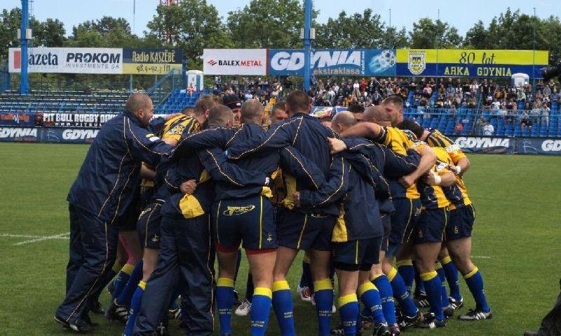 Rugby: Minimalna przegrana Buldogów